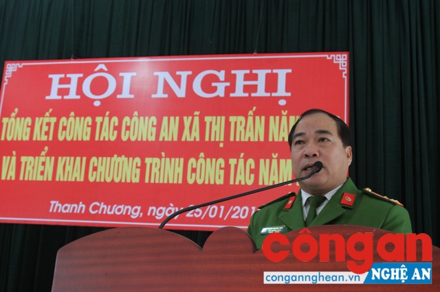 Thượng tá Trịnh Thanh Long, Phó Trưởng Công an huyện phát biểu tại Hội nghị