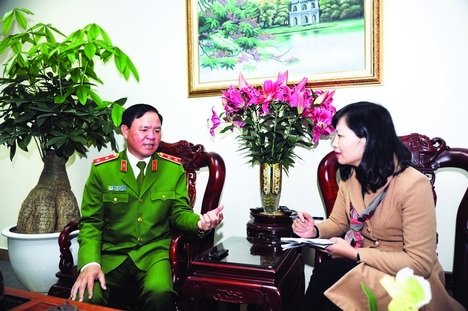 Trung tướng Trần Văn Vệ trả lời phỏng vấn phóng viên Chuyên đề CSTC.