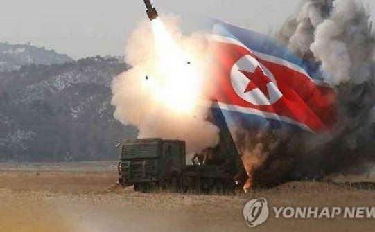 Triều Tiên đã phóng nhiều “vật thể bay tầm ngắn không xác định” vào sáng 4-5. (Ảnh: Yonhap)