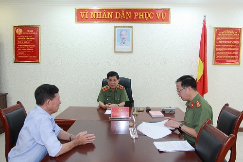 Thứ trưởng Nguyễn Văn Sơn tiếp công dân định kỳ tháng 5/2019.