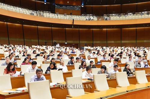 Các đại biểu Quốc hội tham dự phiên họp toàn thể