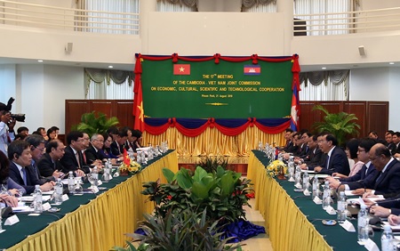 Quang cảnh kỳ họp thứ 17 Ủy ban Hỗn hợp Việt Nam-Campuchia. Ảnh: VGP/Hải Minh