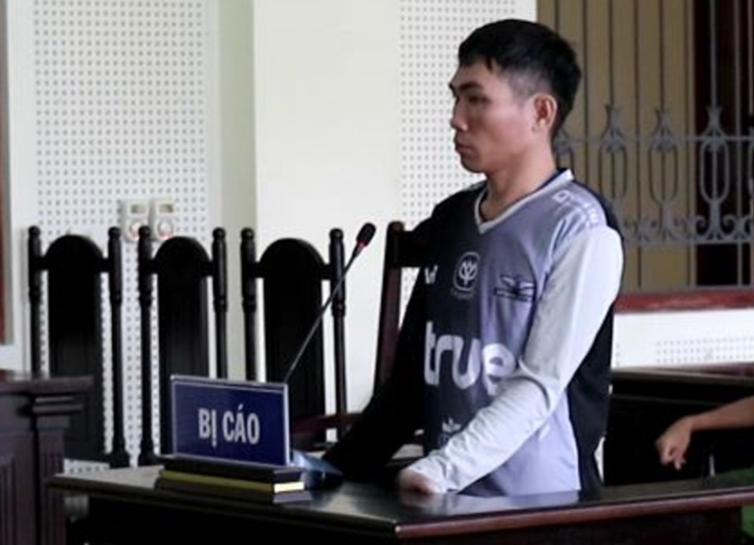 Bị cáo Lang Văn Thái tại tòa