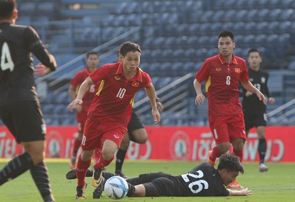 Sự tỏa sáng của Công Phượng trước Thái Lan tại M150 Cup 2 năm trước đã mở ra chương mới cho bóng đá Việt Nam.
