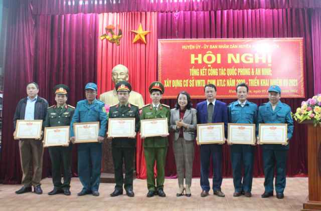 Huyện Hưng Nguyên: Tổng kết công tác Quốc phòng – An ninh năm 2020