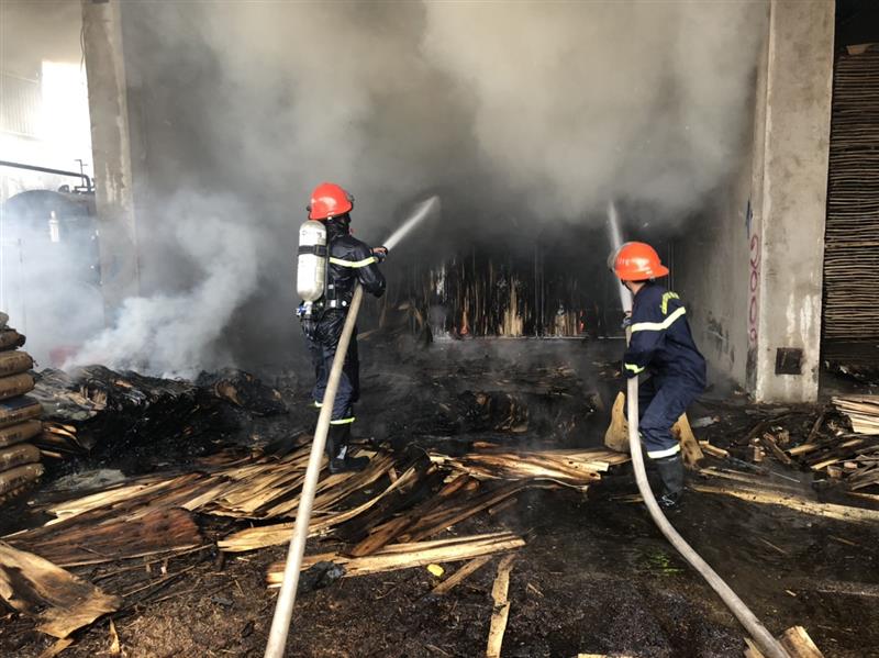 Cháy lò sấy gỗ tại Thị xã Thái Hòa