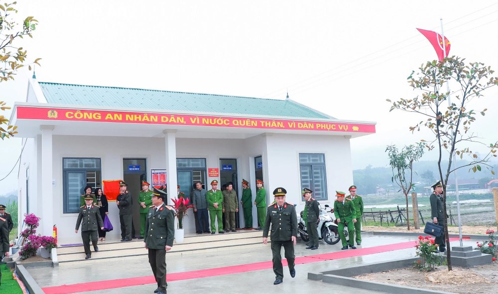 Trụ sở Công an xã Thanh Thủy, huyện Thanh Chương khánh thành năm 2021 thuộc chương trình xây dựng trụ sở làm việc cho Công an 27 xã biên giới của tỉnh Nghệ An.